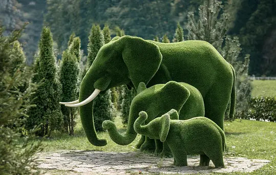 Load image into Gallery viewer, Topiary Small Elephant