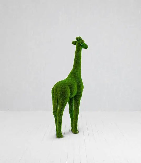 Topiary Medium Giraffe