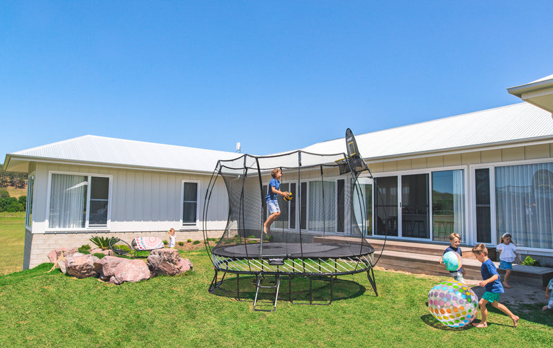 Load image into Gallery viewer, SpringFree Medium Oval Trampoline 8' x 11'