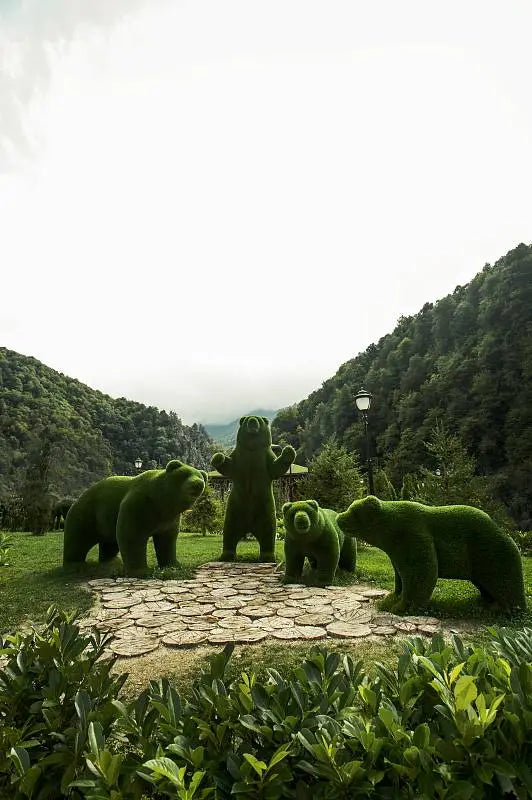 Topiary Small Grass Bear