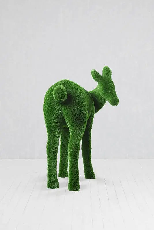 Load image into Gallery viewer, Topiary Doe