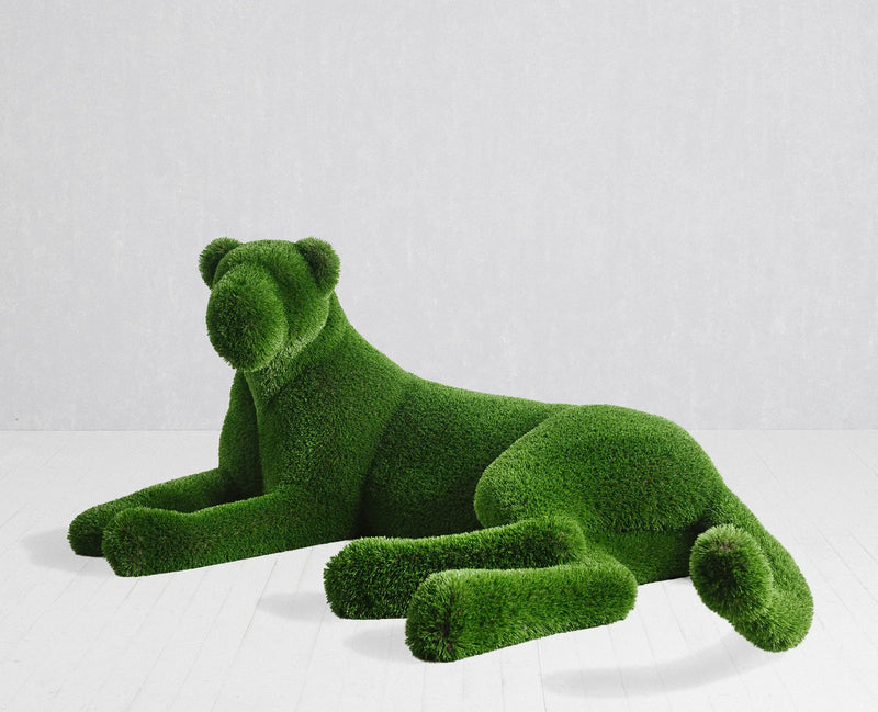 Load image into Gallery viewer, Topiary Lioness