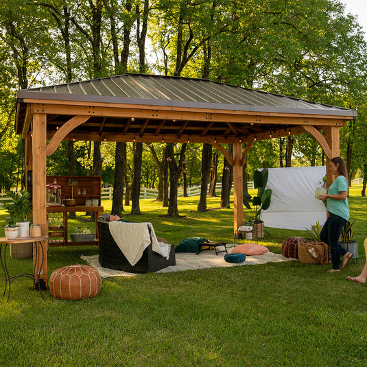 16X12 BARRINGTON GAZEBO