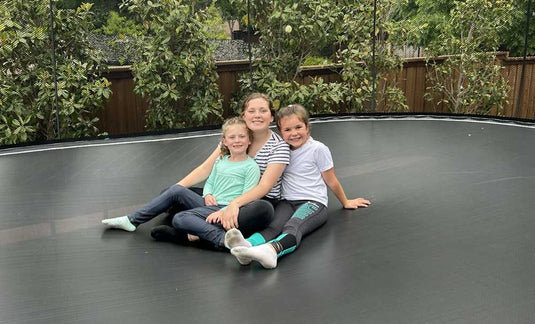 Springfree® Jumbo Oval Trampoline 12' x 19'