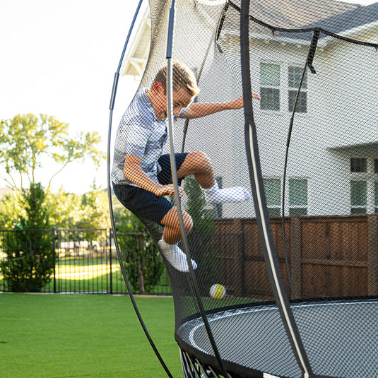 Springfree All Black 13' Jumbo Round Trampoline