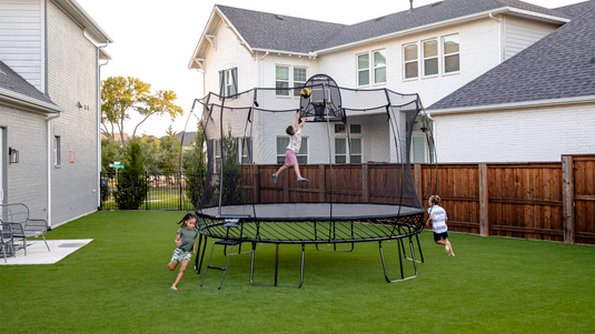 Springfree All Black 13' Jumbo Round Trampoline