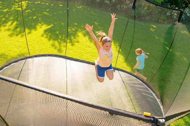 Load image into Gallery viewer, SpringFree Large Oval Trampoline 8&#39; x 13&#39;
