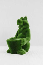 Load image into Gallery viewer, Topiary Grass Bear with Basket
