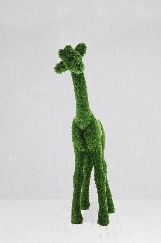 Topiary Small Giraffe