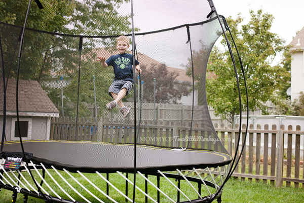 Load image into Gallery viewer, SpringFree Large Oval Trampoline 8&#39; x 13&#39;
